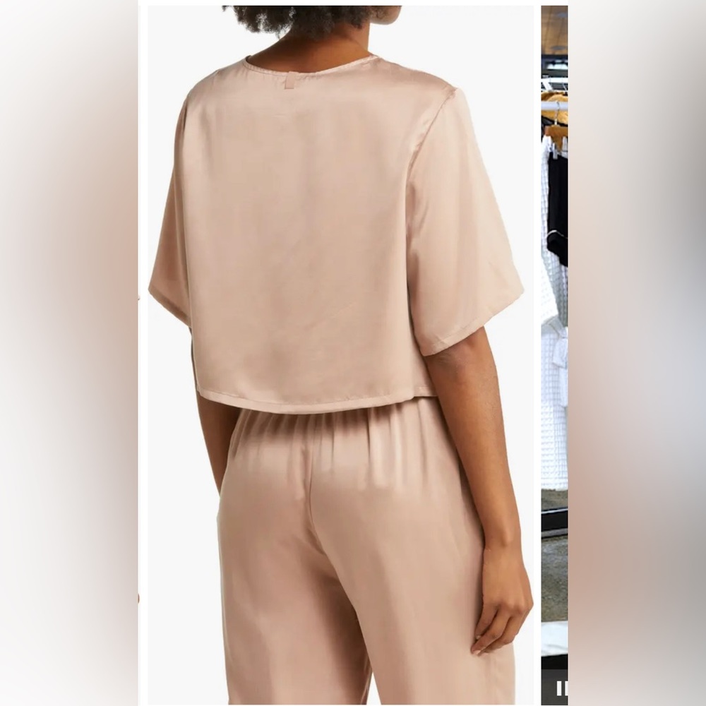 NWOT Lunya washable silk crop tshirt size L - Picture 3 of 10